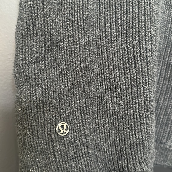 Lululemon Knit Thermal Pullover - Picture 4 of 6